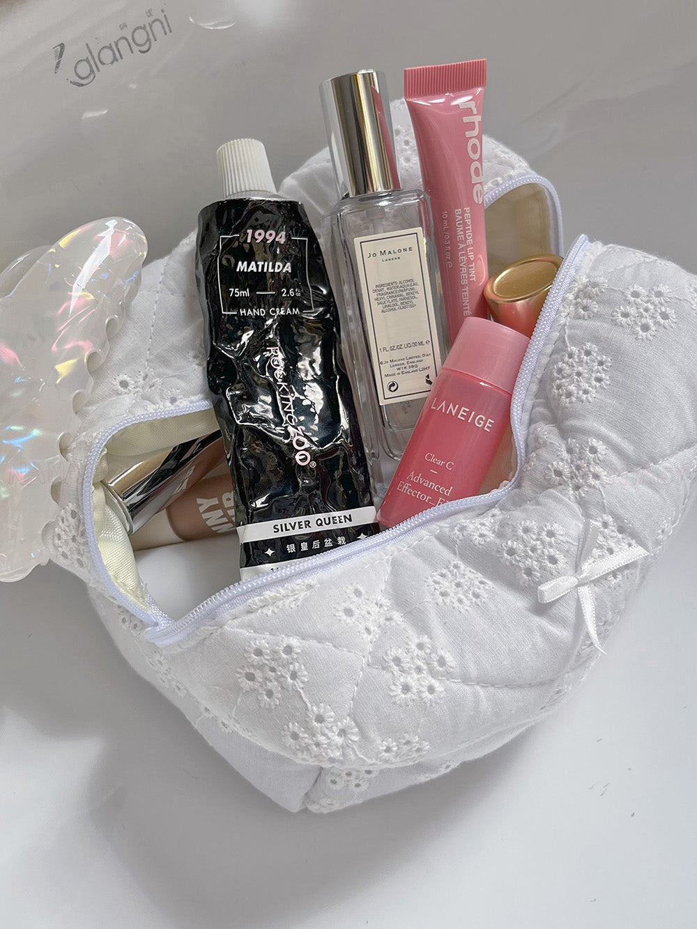 Little Fat Pure White Embroidered Makeup Bag